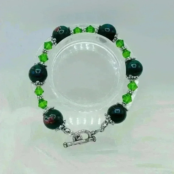 Green Beaded Statement Bracelet - Picture 6 of 6